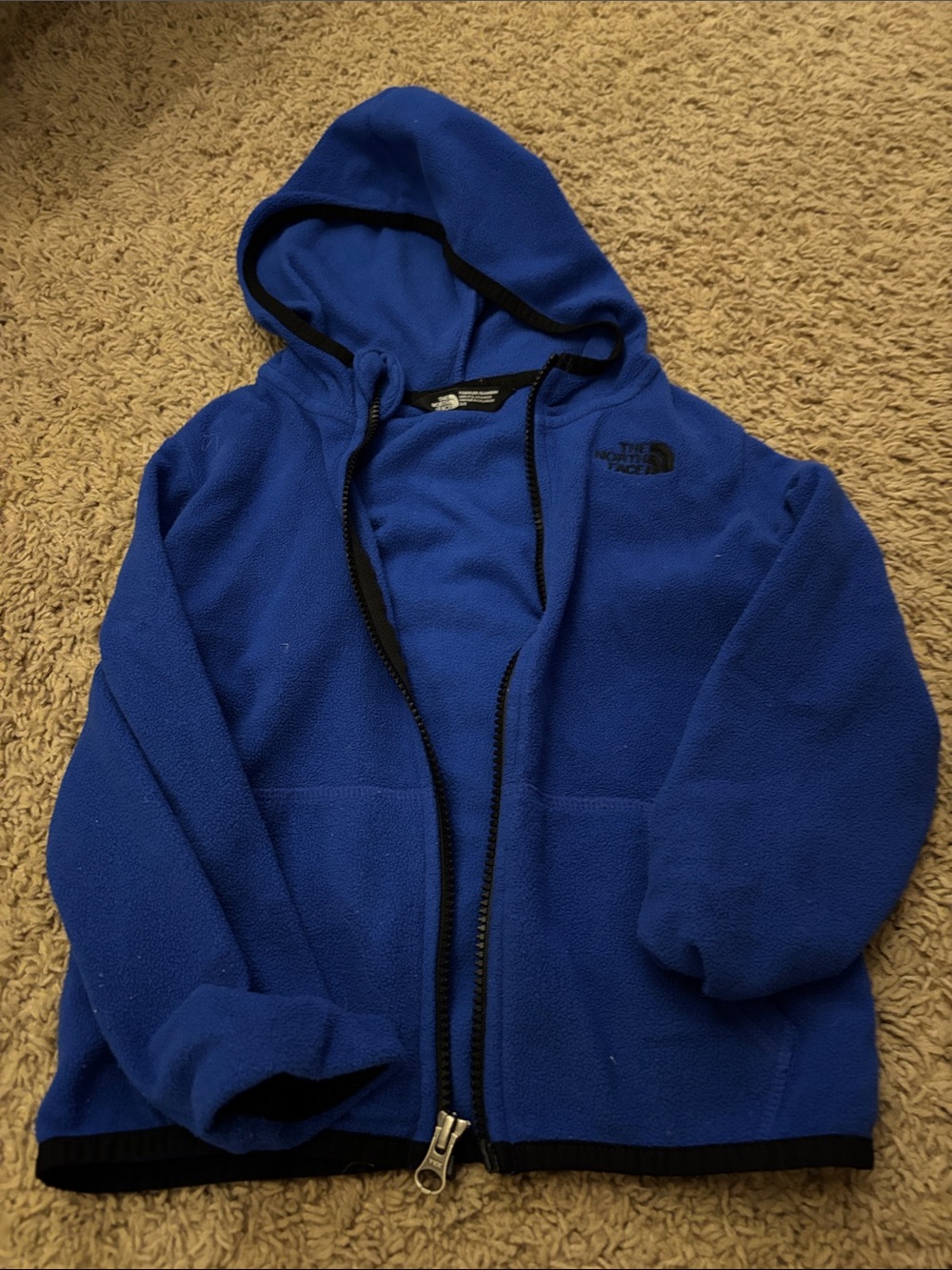 North Face sm EUC Hooded Fleece Jacket FLAWLESS  has a full length zipper
